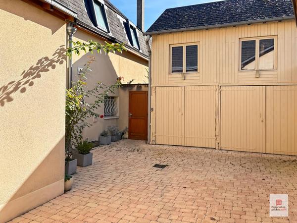 Maison de Maitre - La Fleche 9 pièce(s) 244 m2