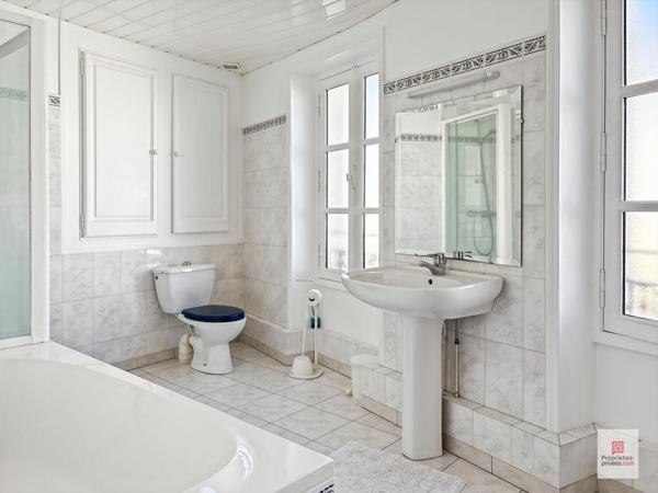 Maison de Maitre - La Fleche 9 pièce(s) 244 m2