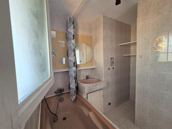 Appartement à vendre 3 pièces SAINT MARTIN D'HERES (38)