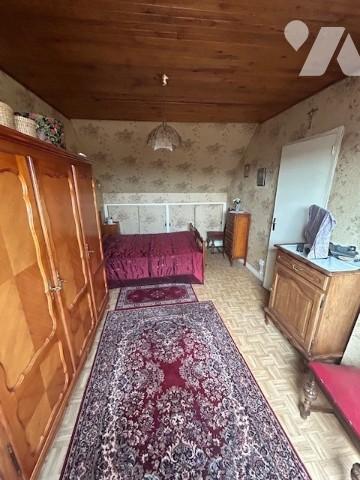 Une maison individuelle à usage d'habitation située à OSNY (95520).