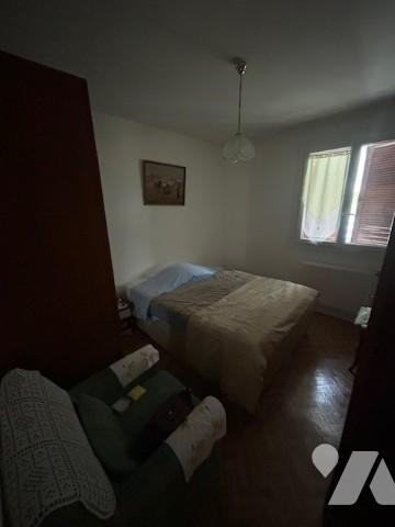 Une maison individuelle à usage d'habitation située à OSNY (95520).