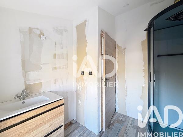 Maison à vendre 6 pièces 166 m² Dommartin-Dampierre