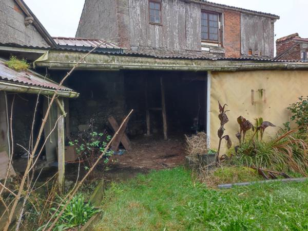 Lot de deux maison à Moncoutant Sur Sèvre 145 m2 sur un terrain de 561m²