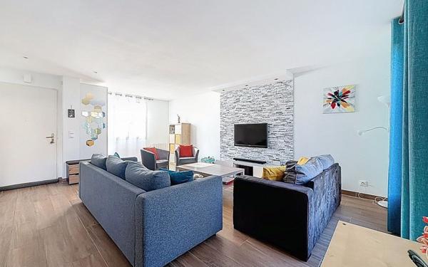 Maison à vendre    5 pièces • 118 m2 Guyancourt