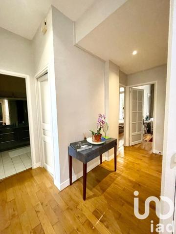 Appartement 6 pièces de 156 m² à Paris (75007)