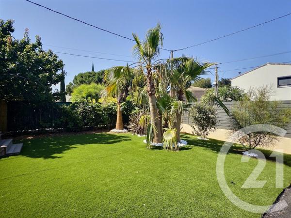 Maison à vendre  6 pièces - 222,75 m 2   SIX FOURS LES PLAGES  - 83