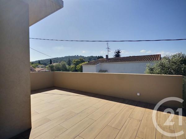 Maison à vendre  6 pièces - 222,75 m 2   SIX FOURS LES PLAGES  - 83