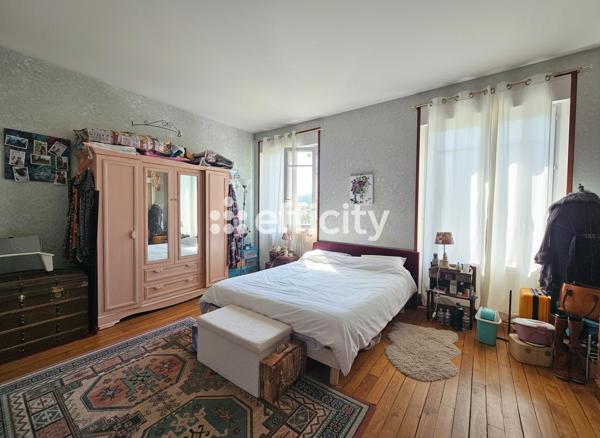 Maison 9 pièces - 260 m² Bien prestige