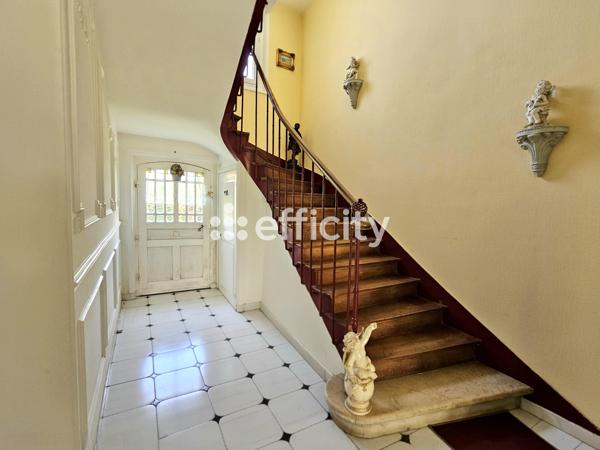Maison 9 pièces - 260 m² Bien prestige