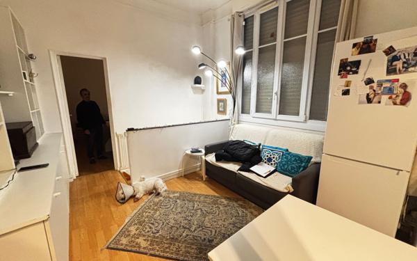 Appartement à vendre    2 pièces • 36 m2 Paris 15