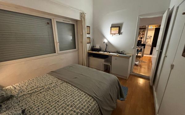 Appartement à vendre    2 pièces • 36 m2 Paris 15