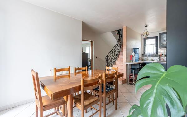 Maison à vendre    5 pièces • 110 m2 Ormesson-sur-Marne