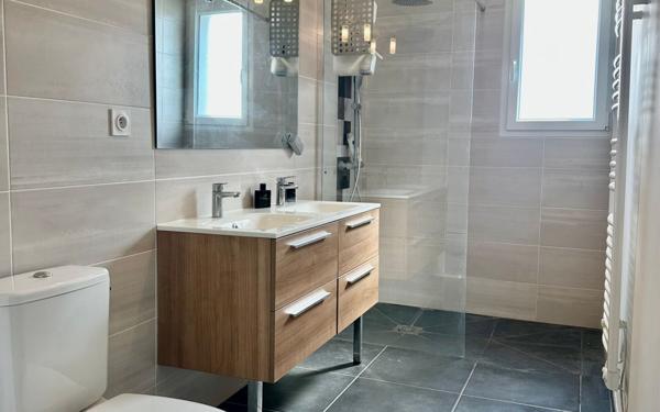 Maison à vendre    5 pièces •  Le Houga