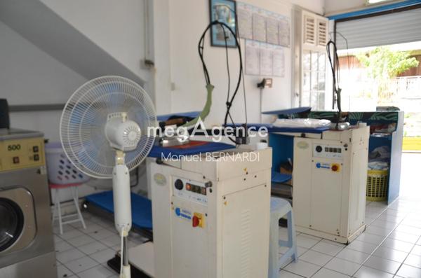Fonds De Commerce à SAINTE-ROSE, 97115 - 4 pièces 70m²