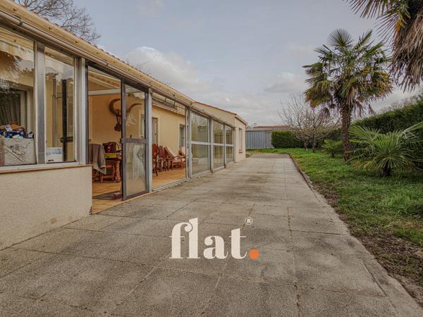 MAISON 100M2 | PLAIN-PIED | 2 /3 CH | DPE C | COEUR DE BOURG | HANGAR 85M2