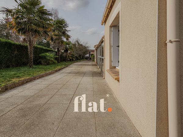 MAISON 100M2 | PLAIN-PIED | 2 /3 CH | DPE C | COEUR DE BOURG | HANGAR 85M2