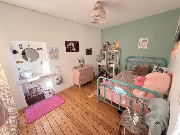 Maison 6 pièce(s) 4 chambre(s) 95 m²