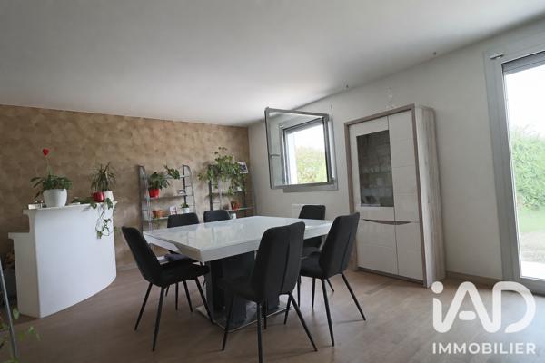 Maison à vendre 6 pièces 154 m² Pérignat-lès-Sarliève