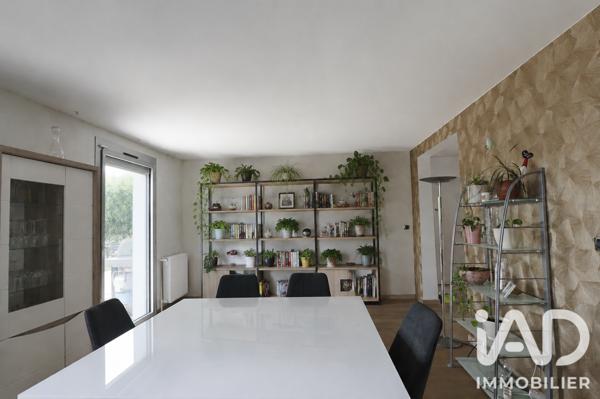 Maison à vendre 6 pièces 154 m² Pérignat-lès-Sarliève