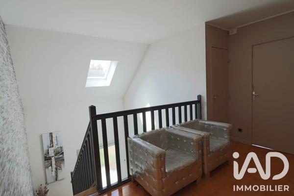 Maison à vendre 6 pièces 154 m² Pérignat-lès-Sarliève
