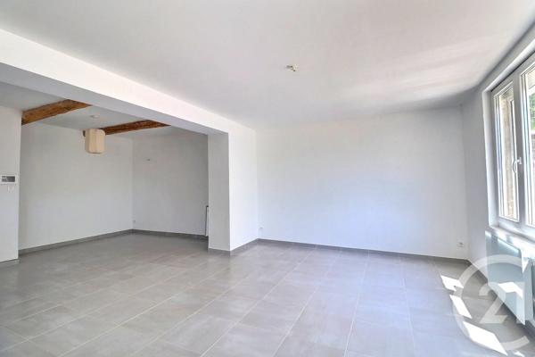 Maison à vendre  3 pièces - 80 m 2   CARPENTRAS  - 84