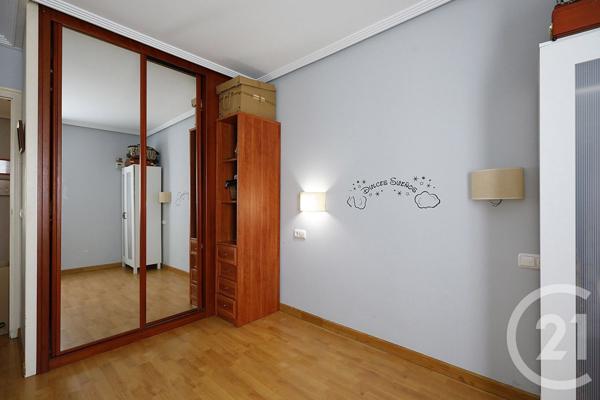 Appartement F3 à vendre  3 pièces - 64,77 m2 HENDAYE - 64