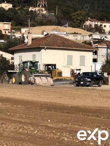 1.bail commercial+ 1 maisons – ENTREPOT SUR 2 niveaux Production d’agrumes – Fort rendement