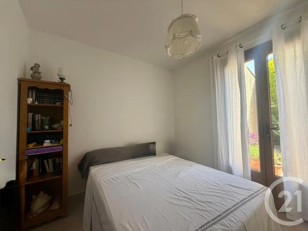 Maison à vendre  5 pièces - 103,44 m 2   SIX FOURS LES PLAGES  - 83