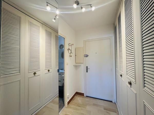 Studio Terrasse Centre Ville