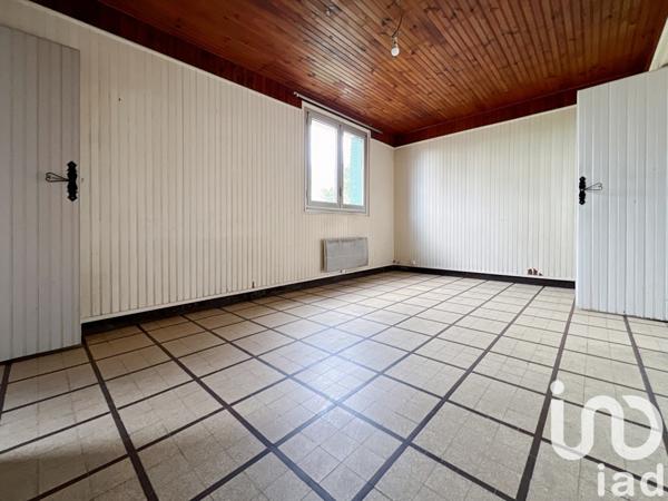 Maison 4 pièces de 80 m² à Champigny (89340)