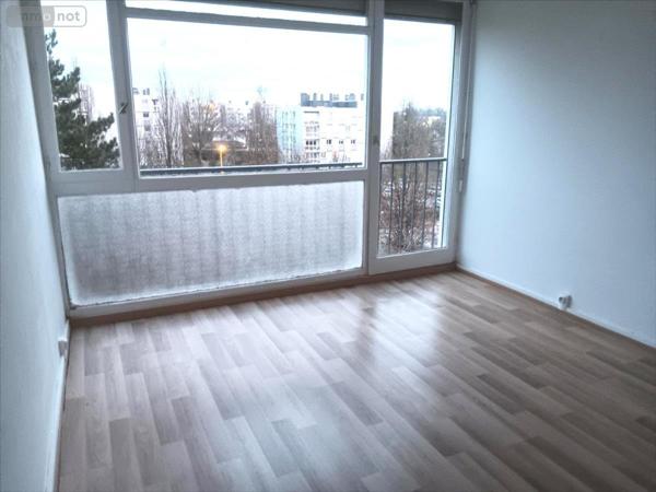 Appartement à vendre à Mont-Saint-Aignan en Seine-Maritime (76130), ref : 76028-AD2026GRI