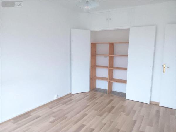 Appartement à vendre à Mont-Saint-Aignan en Seine-Maritime (76130), ref : 76028-AD2026GRI