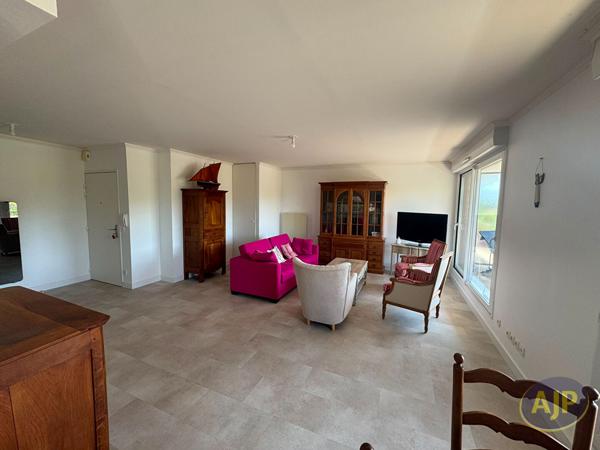 Appartement à vendre Saint Marc Sur Mer - 5 pièces, 80m² avec 3 chambre(s) à 451 500€ - AJP Immobilier Saint-Marc-sur-Mer