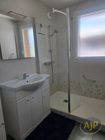 Appartement à vendre Saint Marc Sur Mer - 5 pièces, 80m² avec 3 chambre(s) à 451 500€ - AJP Immobilier Saint-Marc-sur-Mer