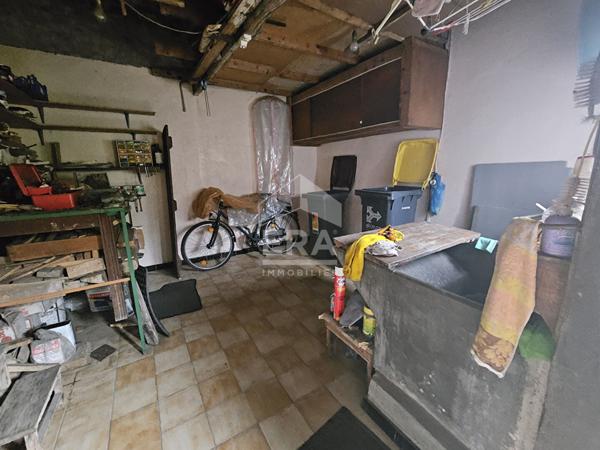 Maison de ville avec garage en hypercentre