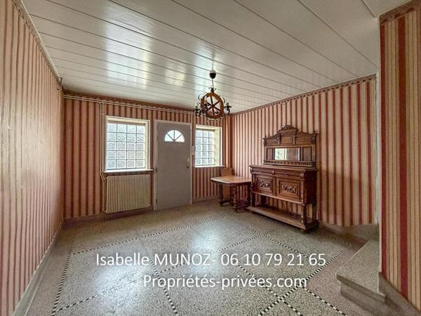 Grande maison de ville Clermont Ferrand 5 pièce(s) 139 m2 avec dépendances, jardinet