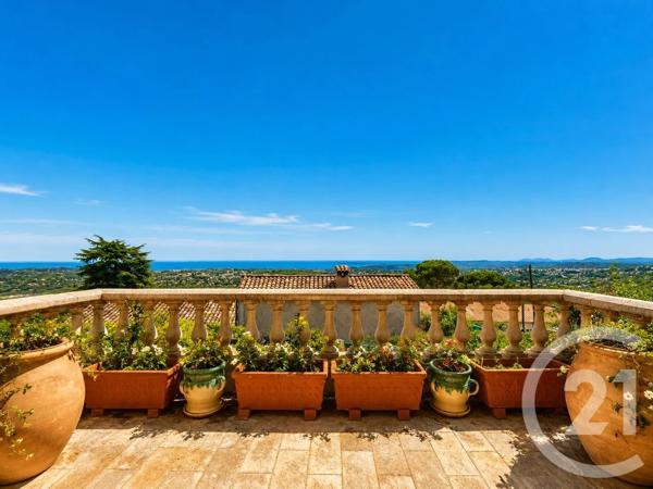 Maison à vendre  5 pièces - 189,35 m 2   ST JEANNET  - 06
