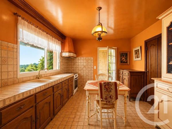 Maison à vendre  5 pièces - 189,35 m 2   ST JEANNET  - 06