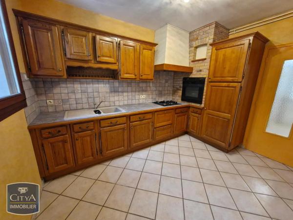 Maison à louer 4 pièces 87.7m² Le Mans (72000)