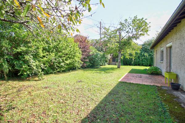 BOÉ - Maison plain-pied rénovée de 4 chambres de 123m² avec garage et jardin.