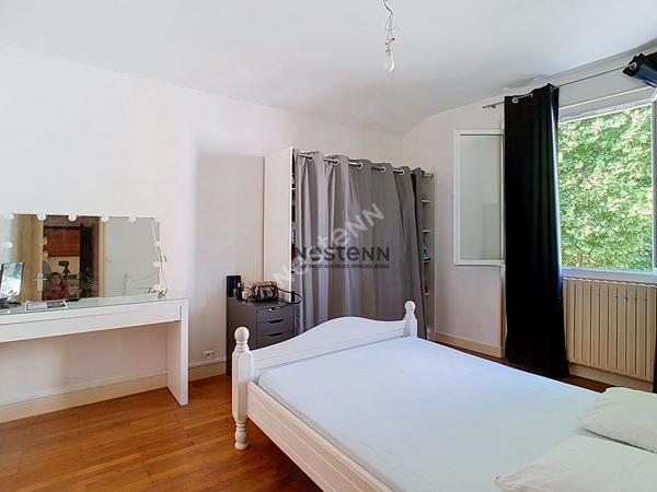GRENOBLE - MALHERBE | MAISON 175 m² - 2 LOGEMENTS  INDEPENDANTS? TERRAIN 387 m²