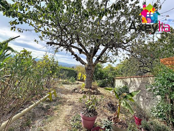 A LOUER - NEULISE - MAISON DE 108m² AVEC 3 CHAMBRES, SOUS-SOL ET JARDIN