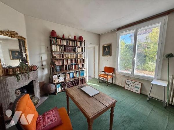Maison familiale 223 m² avec garage et jardin - Sainte-Savine

À vendre à Sainte-Savine (1030...