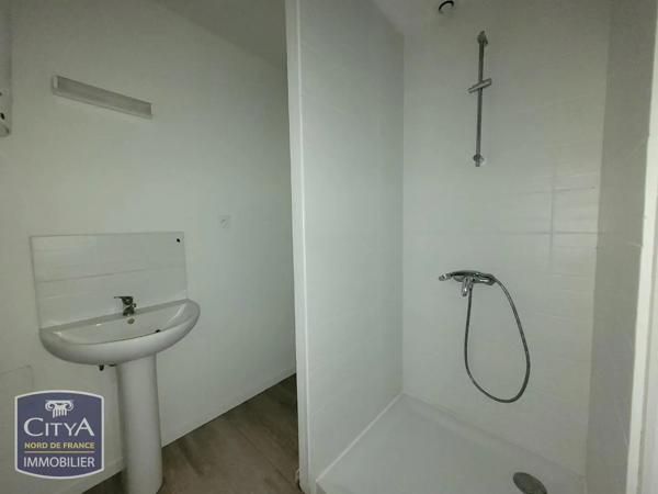 Appartement à louer 1 pièce 24.69m² Valenciennes (59300)