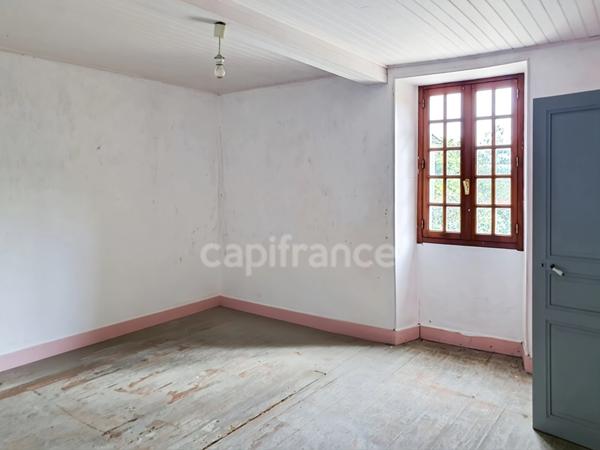 Dpt Pyrénées Atlantiques (64), à vendre PROCHE ARZACQ - MALAUSSANNE maison P6 177 m², 1 appartement de 60 m² sur un terrain de 8 243 m²