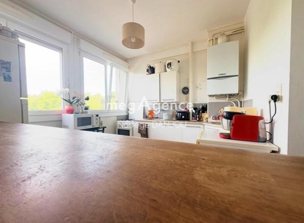 Appartement à VIRE NORMANDIE, 14500 - 4 pièces 64m²