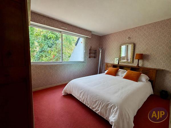 Maison à vendre Sautron - 6 pièces, 154m² avec 4 chambre(s) à 430 000€ - AJP Immobilier Sautron