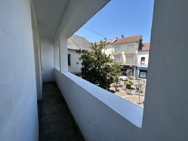 Appartement à louer 710 € CC Lannemezan 3 p 85 m² DPE D