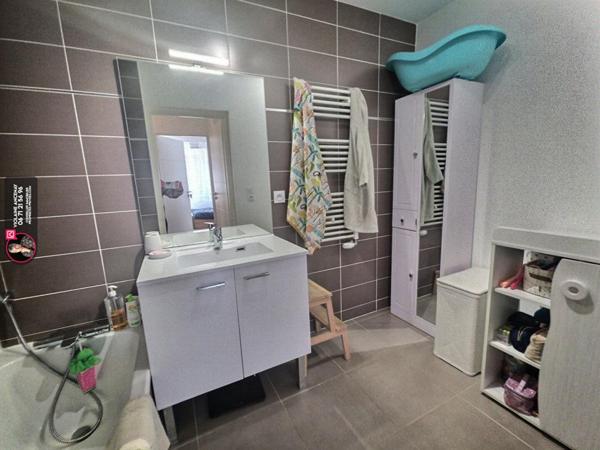 Appartement Barberaz 5 pièce(s) 92 m2 avec double garage