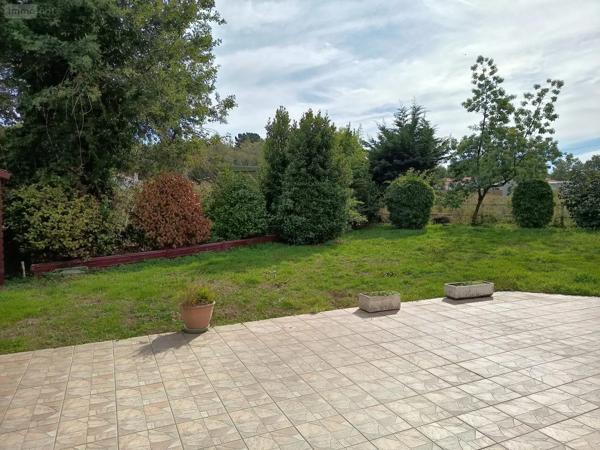 Achat - Maison Challans 85300 5 pièces 168 m 2 1957 m 2